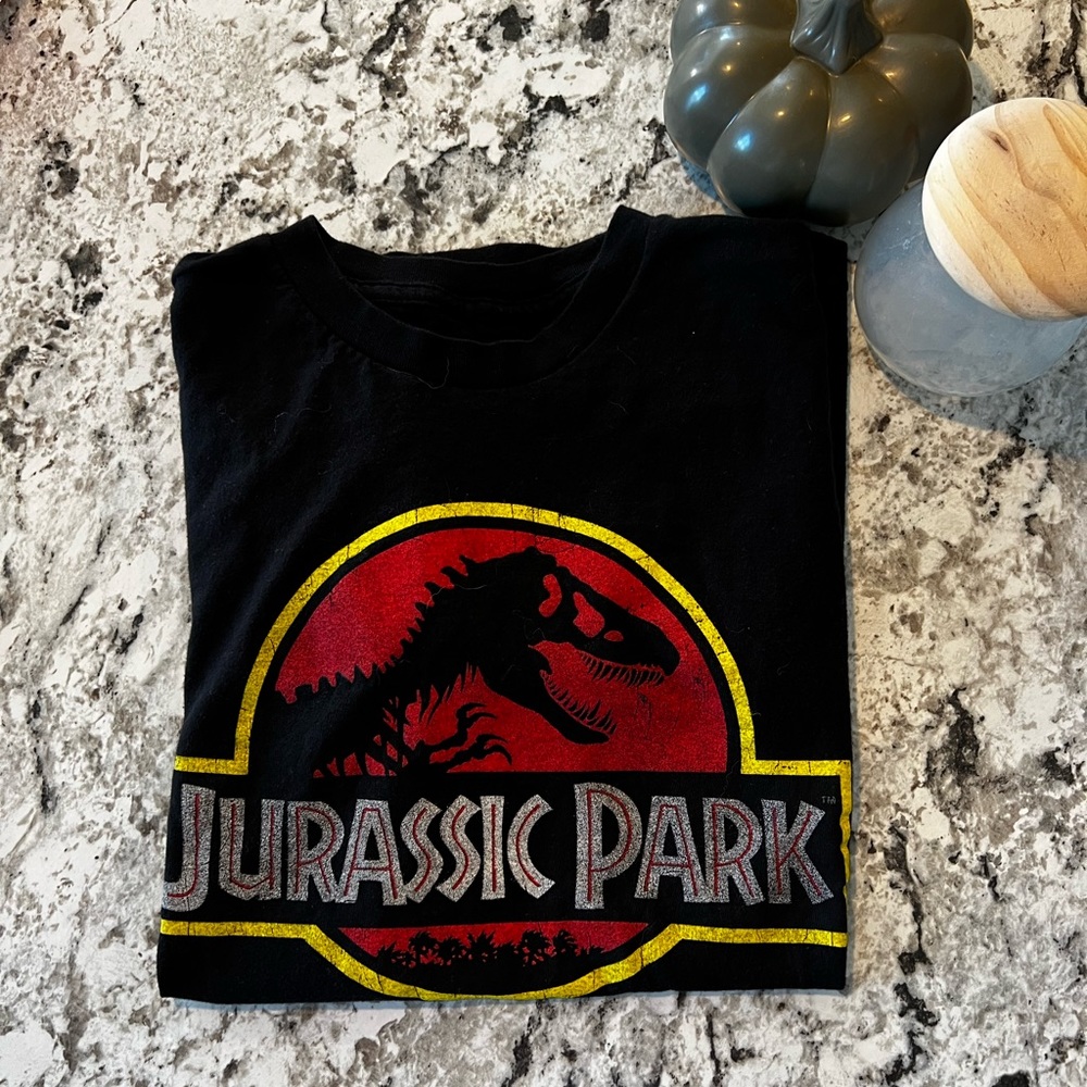 EUC Jurassic Park Tee sz S
